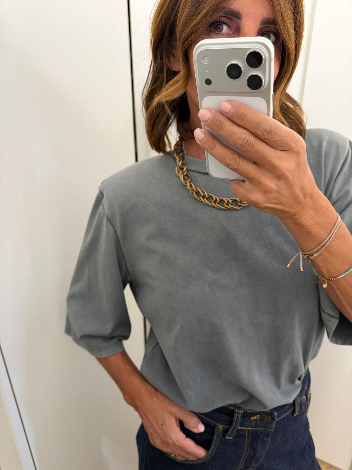 T-shirt cotone delavato con spalline e catena SUSYMIX