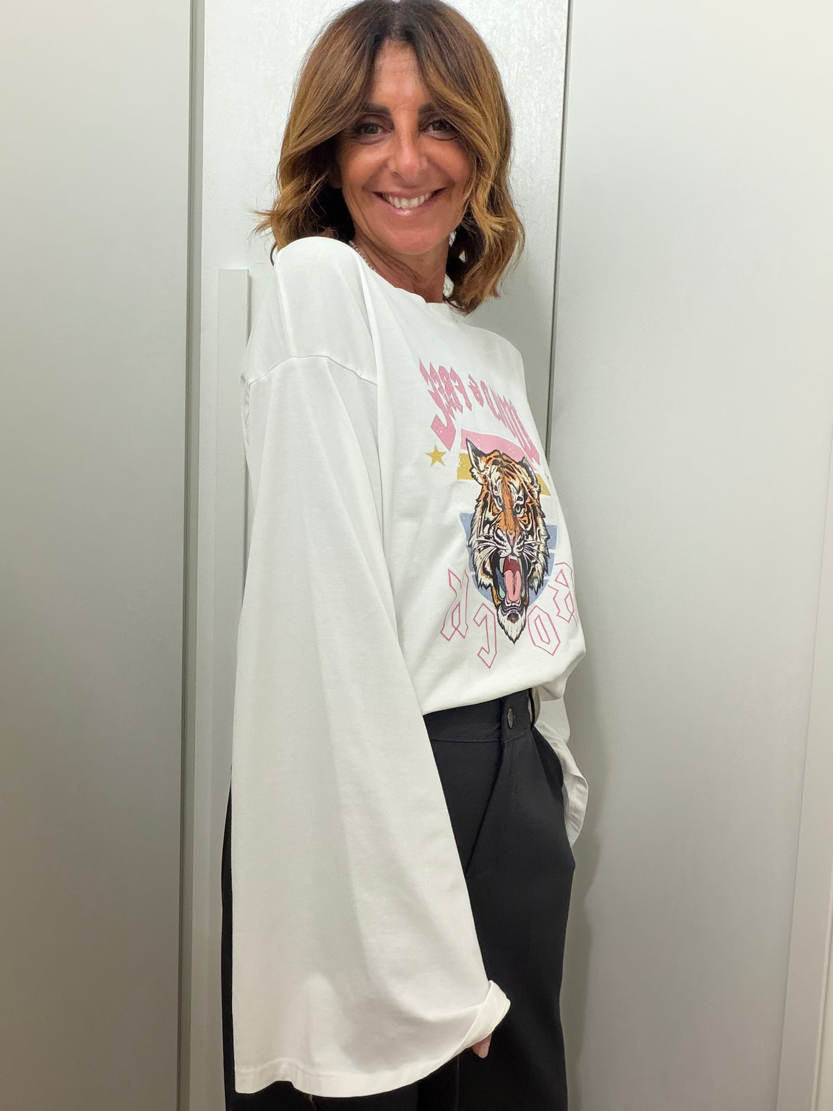 T-shirt a Manica Calla con Stampa Tigre
