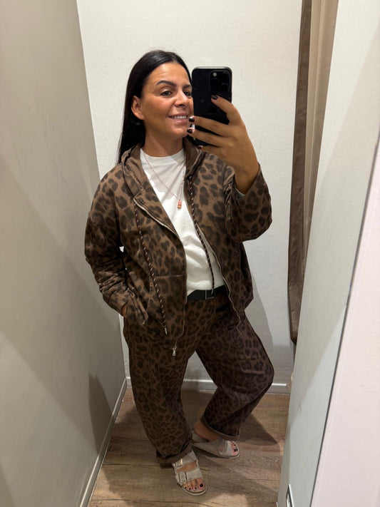 Felpa Maculata con Zip Cappuccio e Scritta Dietro ART.ST61387MMAC SUSYSTAR