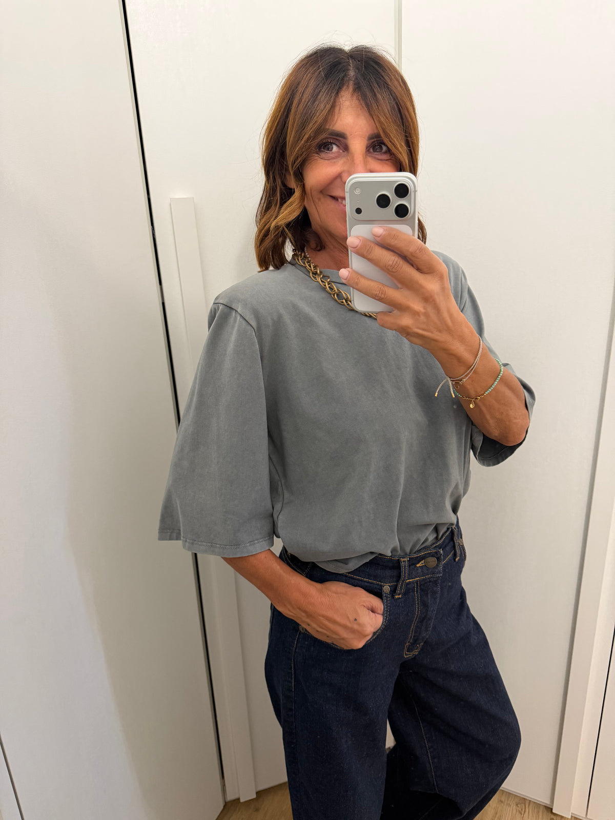T-shirt cotone delavato con spalline e catena SUSYMIX