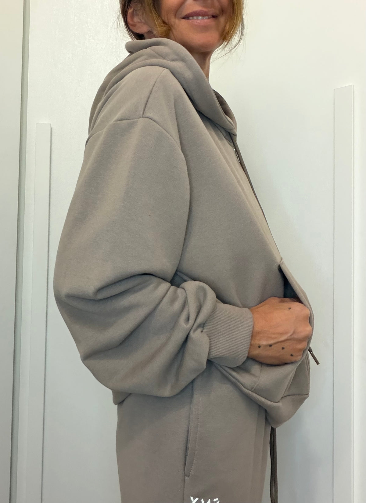 Felpa con Zip e con Cappuccio Linea Day Thru